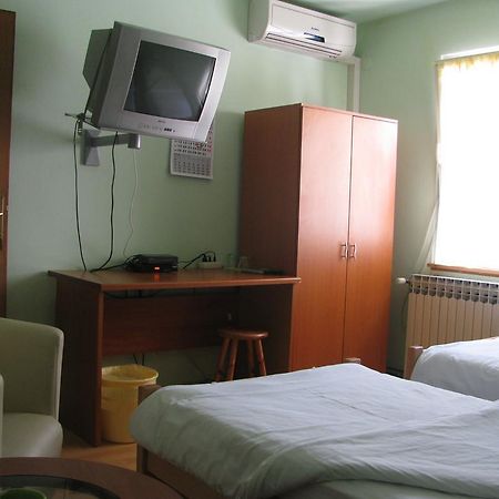 סלאבונסקי ברוד Apartments & Rooms Korzo מראה חיצוני תמונה