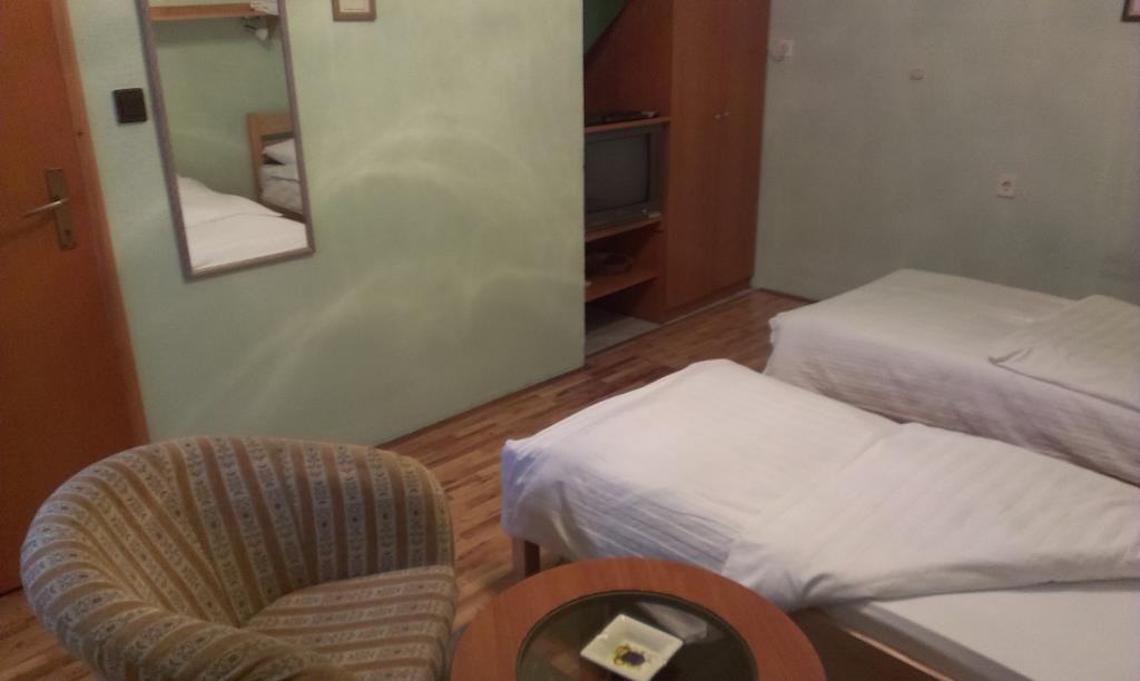 סלאבונסקי ברוד Apartments & Rooms Korzo מראה חיצוני תמונה
